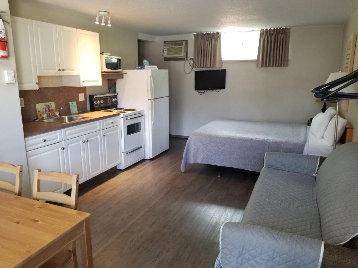 Osoyoos Lakeview Inn & Suites Ruang foto
