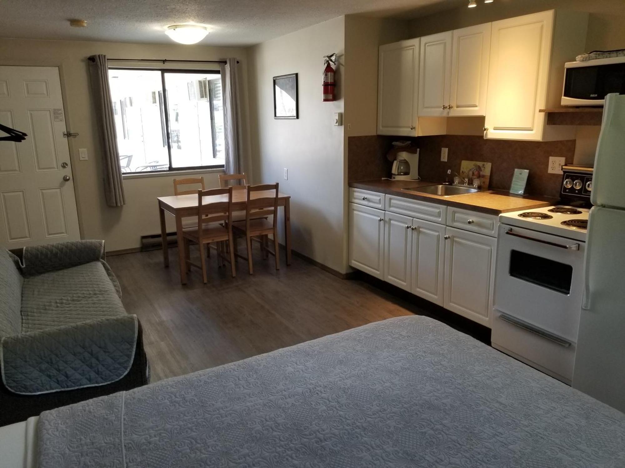 Osoyoos Lakeview Inn & Suites Ruang foto